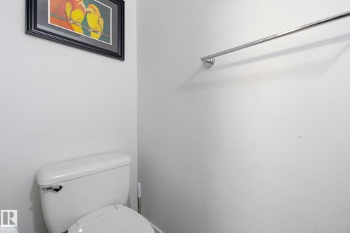 614 Saddleback Road, Edmonton, AB - Indoor Photo Showing Bathroom