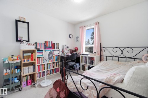 614 Saddleback Road, Edmonton, AB - Indoor Photo Showing Bedroom