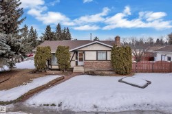 5504 18 Avenue  Edmonton, AB T6L 2C2