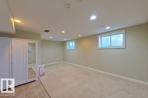 10 903 Rutherford Road Sw, Edmonton, AB - Indoor