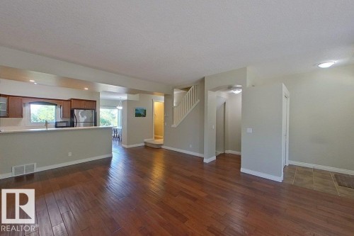 10 903 Rutherford Road Sw, Edmonton, AB - Indoor