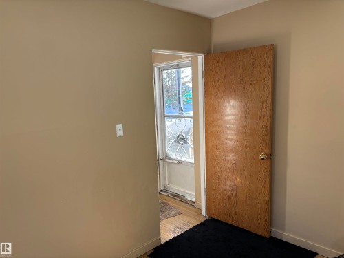 12303 131 Street Nw, Edmonton, AB - Indoor Photo Showing Other Room