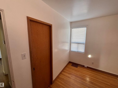 12303 131 Street Nw, Edmonton, AB - Indoor Photo Showing Other Room