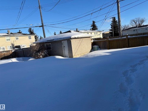 12303 131 Street Nw, Edmonton, AB - Outdoor