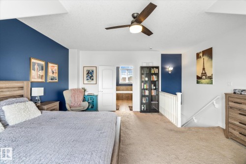 4929 Terwillegar Common, Edmonton, AB - Indoor Photo Showing Bedroom