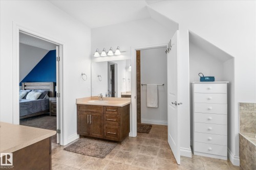 4929 Terwillegar Common, Edmonton, AB - Indoor