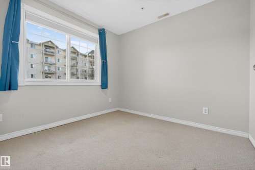 101 12110 106 Avenue, Edmonton, AB - Indoor Photo Showing Other Room