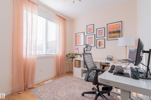 7431 181 Avenue, Edmonton, AB - Indoor Photo Showing Office