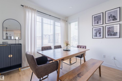 7431 181 Avenue, Edmonton, AB - Indoor Photo Showing Dining Room
