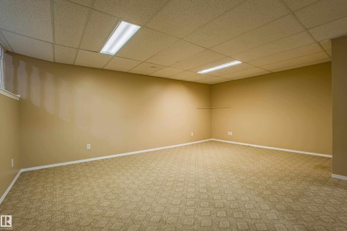 3835 47 Street, Edmonton, AB - Indoor