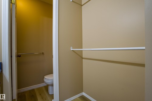 3835 47 Street, Edmonton, AB - Indoor