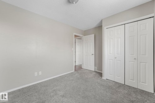 15902 100 Avenue, Edmonton, AB - Indoor