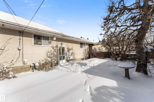 6915 87 Avenue, Edmonton, AB - Outdoor