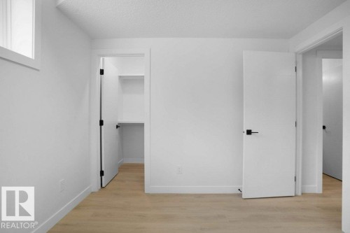 10946 62 Avenue, Edmonton, AB - Indoor Photo Showing Other Room