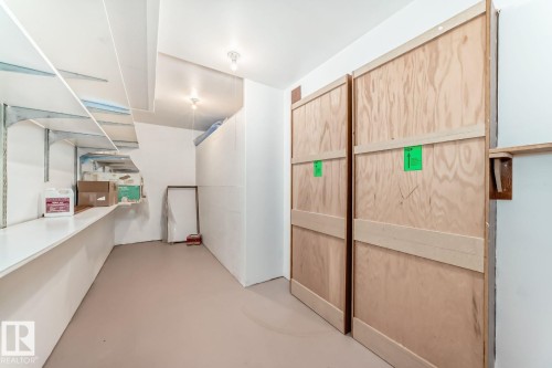View of basement - 777 Butterworth Drive, Edmonton, AB - Indoor Photo Showing Other Room