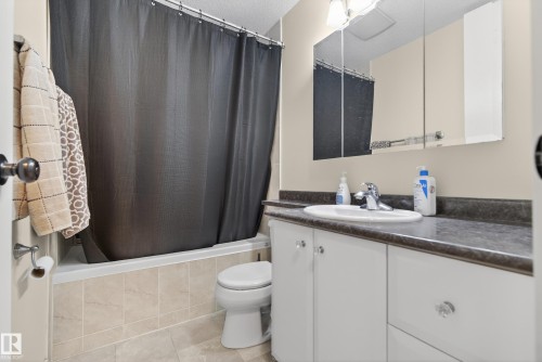 21 Laydon Drive, St. Albert, AB - Indoor Photo Showing Bathroom