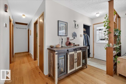 11 Gladstone Crescent, St. Albert, AB - Indoor Photo Showing Other Room