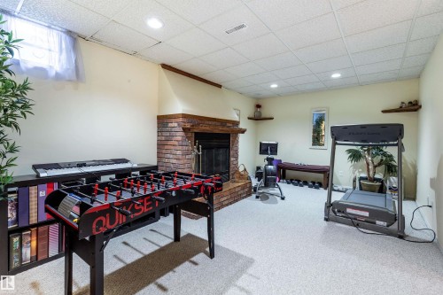 232 Gariepy Crescent, Edmonton, AB - Indoor