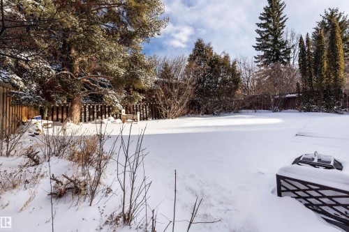 232 Gariepy Crescent, Edmonton, AB - Outdoor