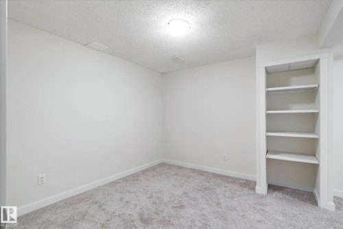 5 8030 141 Avenue, Edmonton, AB - Indoor Photo Showing Other Room