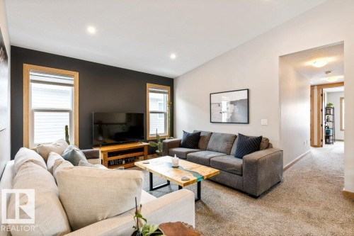 19 Riviere Terrace, St. Albert, AB - Indoor Photo Showing Living Room