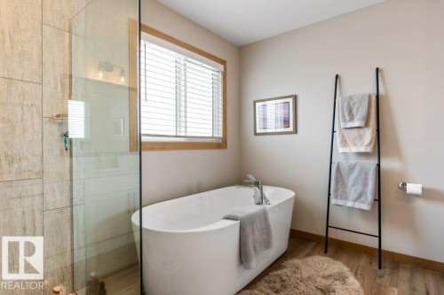 19 Riviere Terrace, St. Albert, AB - Indoor Photo Showing Bathroom