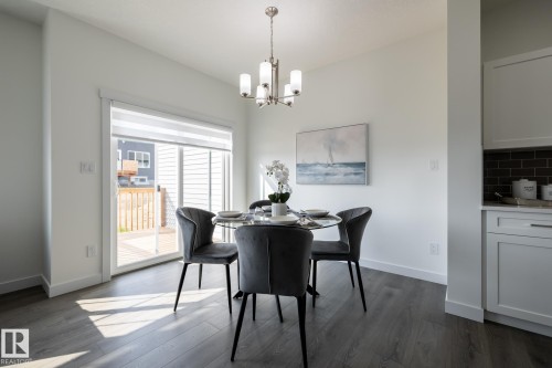 111 Wynn Road, Fort Saskatchewan, AB - Indoor Photo Showing Dining Room