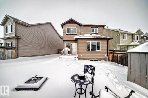 Snow covered property - 2823 Duke Crescent, Edmonton, AB - Outdoor