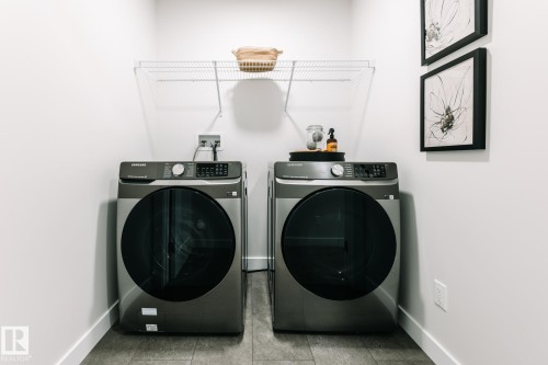 803 157 Avenue, Edmonton, AB - Indoor Photo Showing Laundry Room