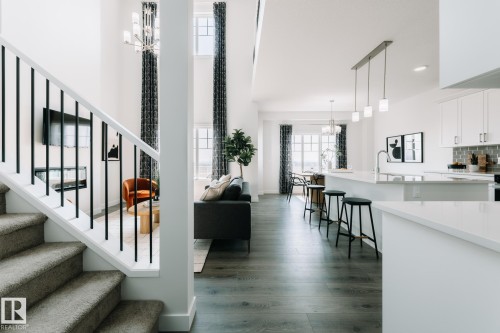 803 157 Avenue, Edmonton, AB - Indoor