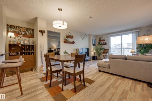 306 10909 103 Avenue, Edmonton, AB - Indoor