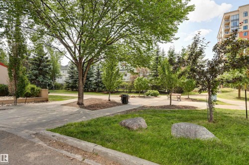 306 10909 103 Avenue, Edmonton, AB - Outdoor