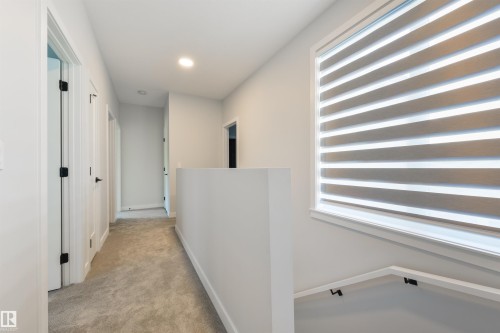 8311 & 8313 76 Avenue, Edmonton, AB - Indoor Photo Showing Other Room