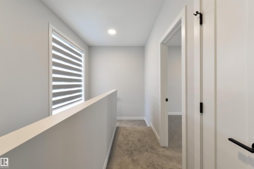 8311 & 8313 76 Avenue, Edmonton, AB - Indoor Photo Showing Other Room