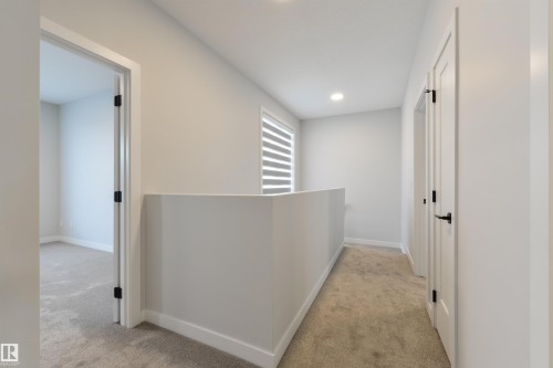 8311 & 8313 76 Avenue, Edmonton, AB - Indoor Photo Showing Other Room