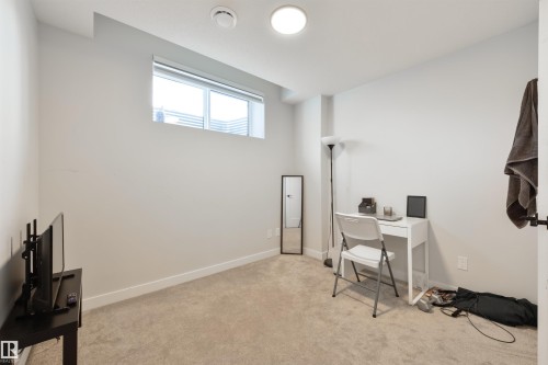 8311 & 8313 76 Avenue, Edmonton, AB - Indoor Photo Showing Other Room