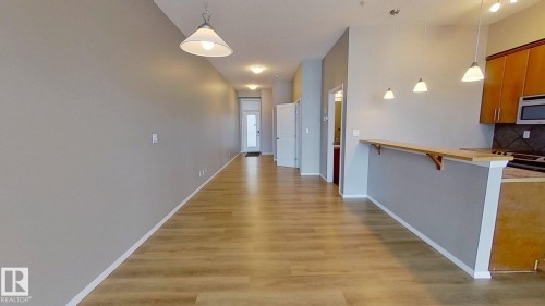 215 10531 117 Street, Edmonton, AB - Indoor