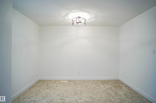 1728 Westerra Wynd, Stony Plain, AB - Indoor Photo Showing Other Room
