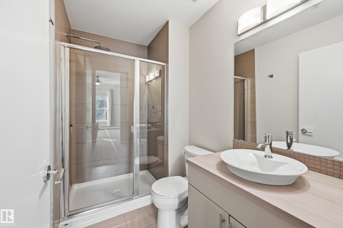 315 10611 117 Street, Edmonton, AB - Indoor Photo Showing Bathroom