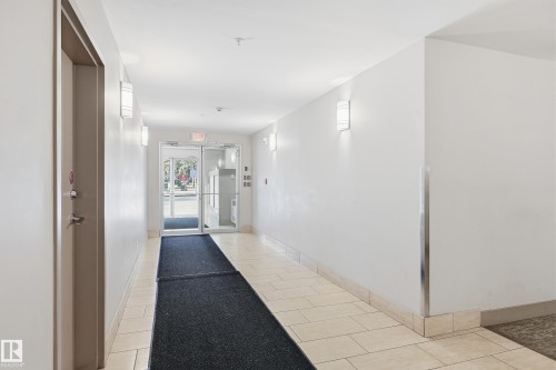 315 10611 117 Street, Edmonton, AB - Indoor Photo Showing Other Room