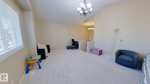 7376 Singer Way, Edmonton, AB - Indoor