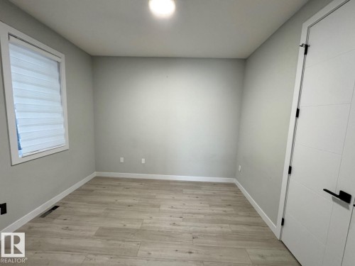 5321 Kimball Place, Edmonton, AB - Indoor Photo Showing Other Room
