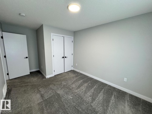 5321 Kimball Place, Edmonton, AB - Indoor Photo Showing Other Room