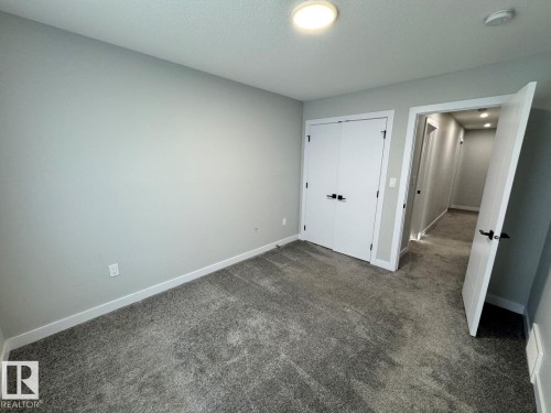 5321 Kimball Place, Edmonton, AB - Indoor Photo Showing Other Room