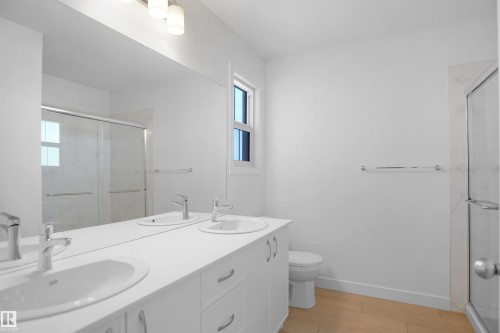 115 Ficus Way, Fort Saskatchewan, AB - Indoor Photo Showing Bathroom