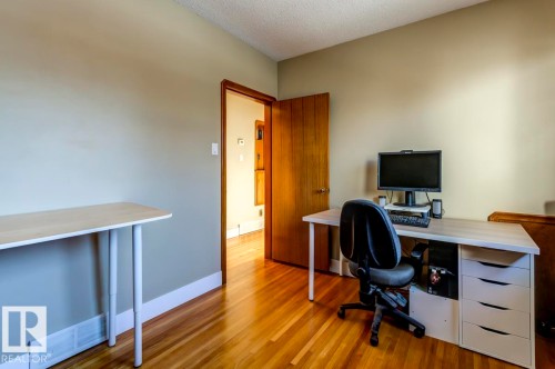 10714 128 Street, Edmonton, AB - Indoor Photo Showing Office