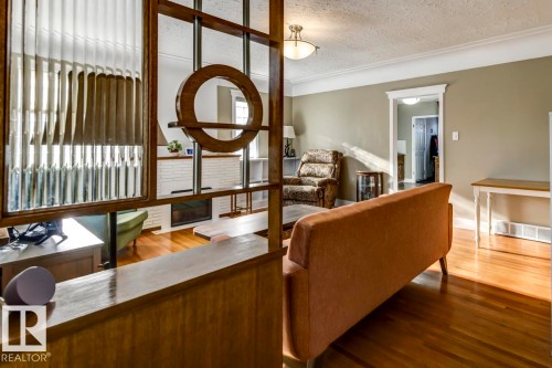 10714 128 Street, Edmonton, AB - Indoor Photo Showing Other Room