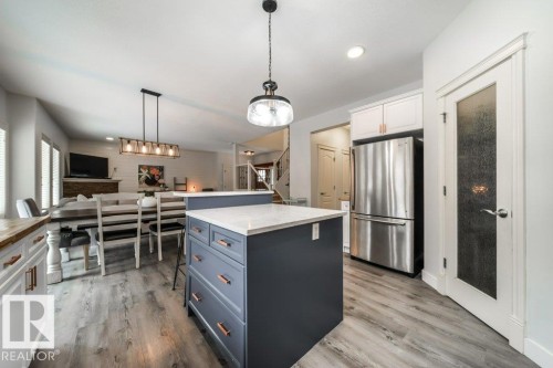 5211 Cercle Ciel, Beaumont, AB - Indoor Photo Showing Kitchen