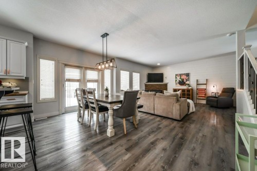 5211 Cercle Ciel, Beaumont, AB - Indoor