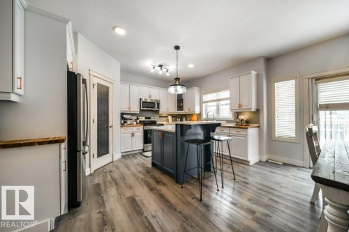 5211 Cercle Ciel, Beaumont, AB - Indoor Photo Showing Kitchen With Upgraded Kitchen